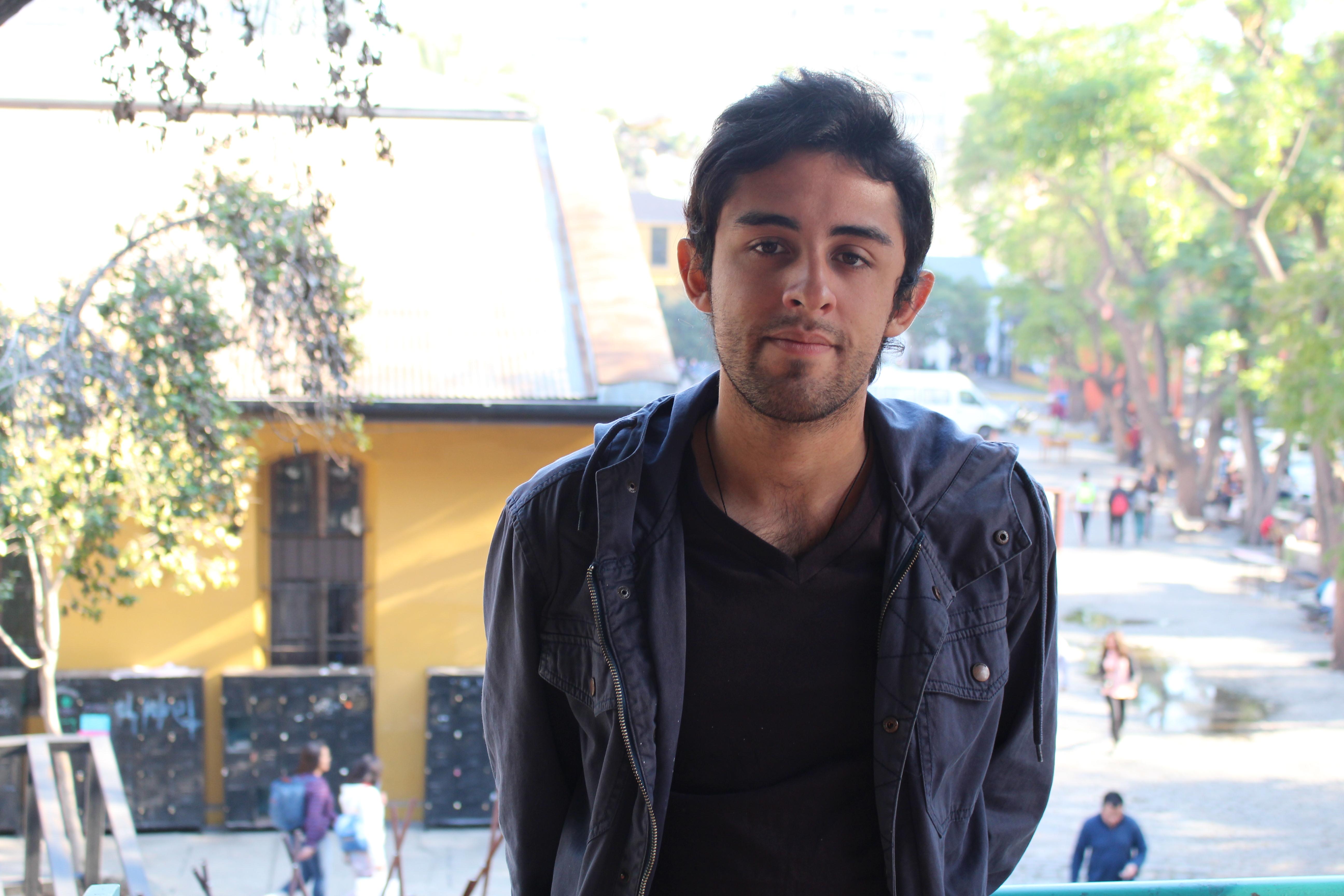 Bastián Elgueda, estudiante de la FAU e integrante del proyecto.