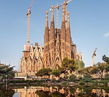 Mark Burry dirige el proyecto de la Sagrada Familia en Barcelona, España.