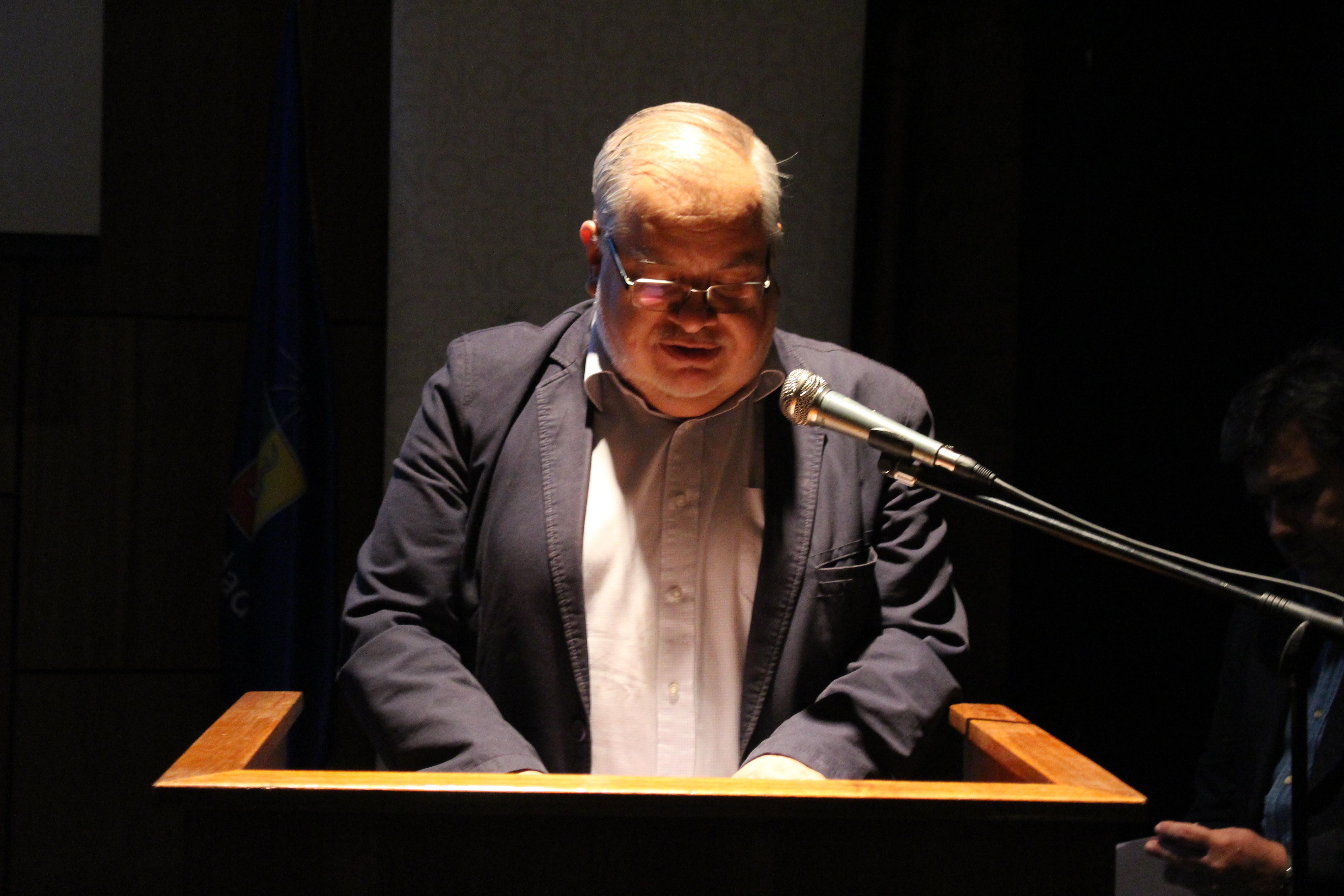 El Director de Extensión y Director de la ENOC también ofreció un discurso durante la ceremonia.
