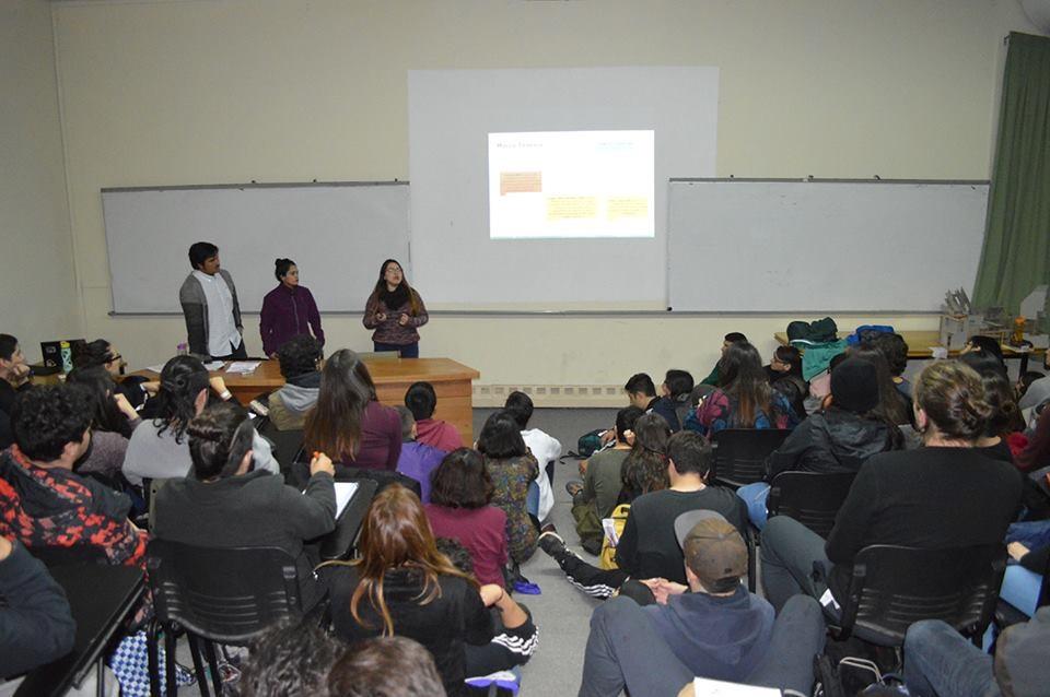 Daniel González, Isaura Becker, Lissette Ortiz, durante su presentación