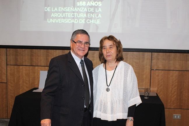 Profesor Luis Lira, 40 años dedicado a la FAU